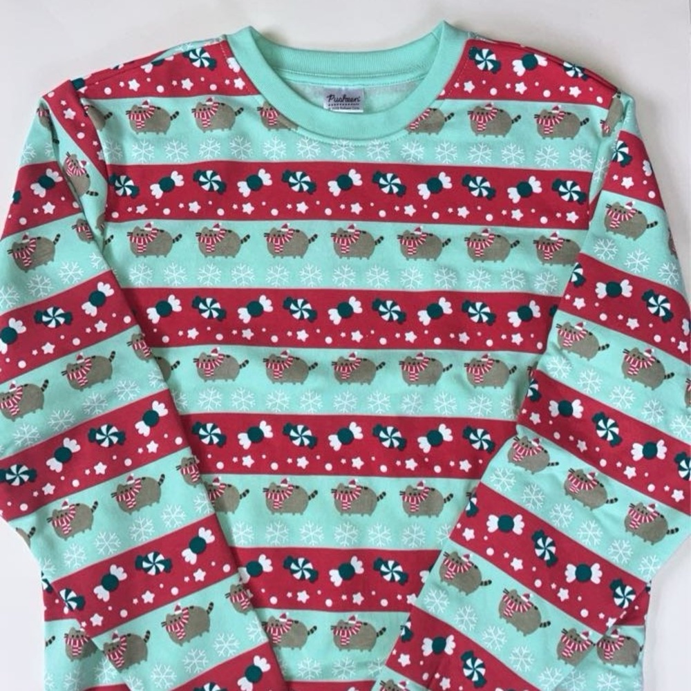 Pusheen Christmas Sweater